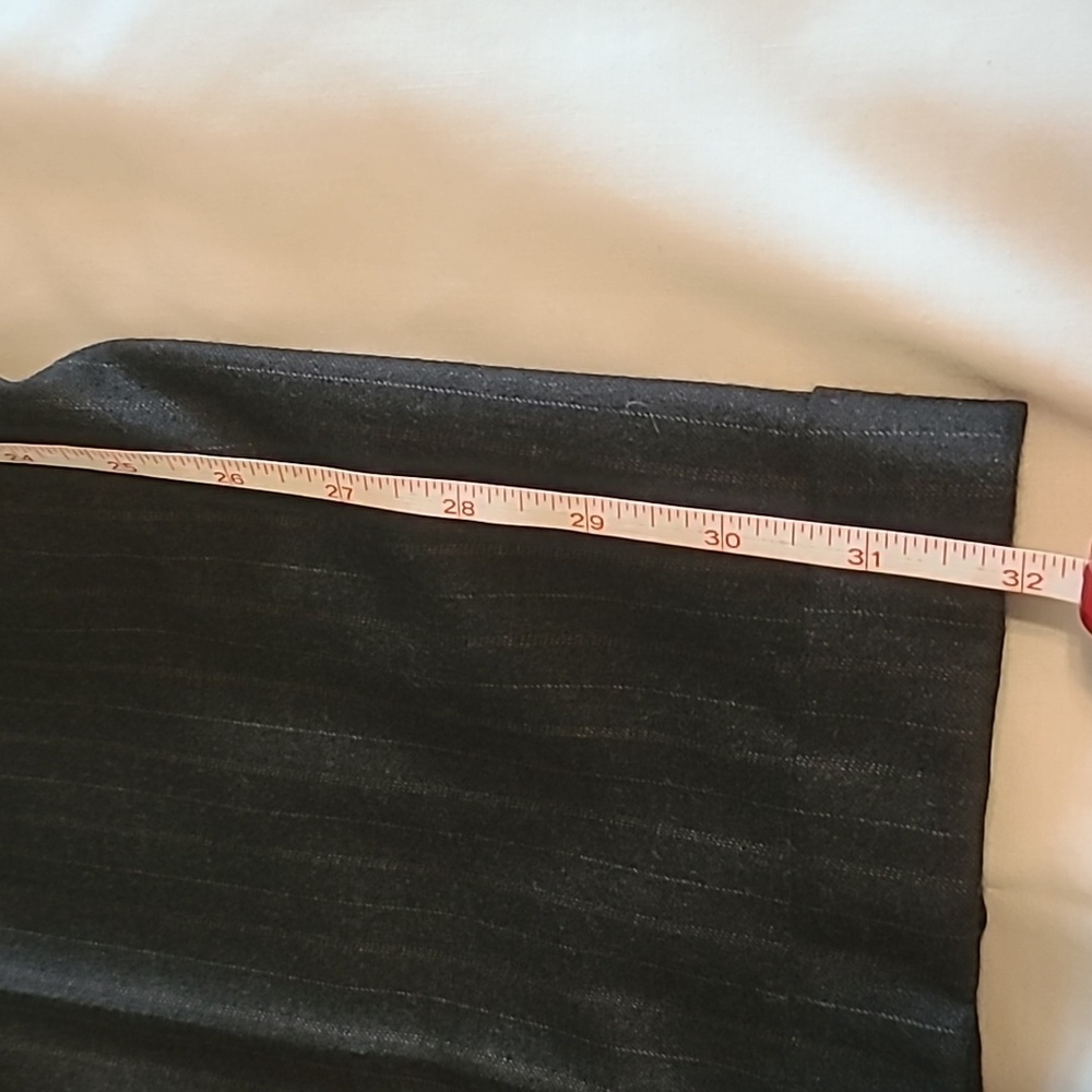 Hickey Freeman 43L 36x32 Charcoal Striped 3-Button Suit - Picture 9 of 10